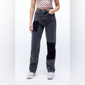 NWT PacSun Eco Grey Patchwork Boyfriend Jeans Sz 28